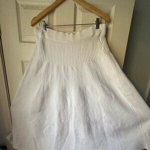 Heavyweight White Knitted Skirt